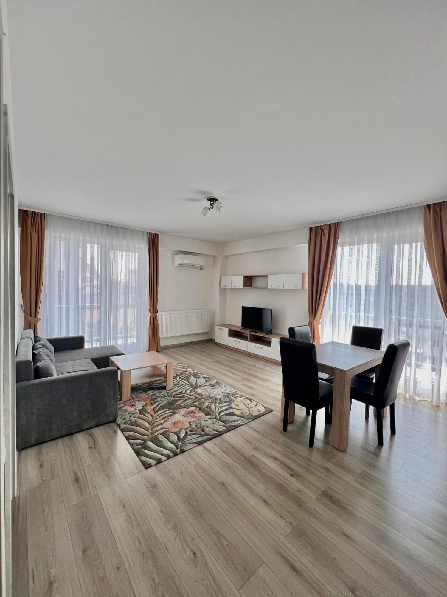Apartament Madeira Apartment Oradea Exterior foto